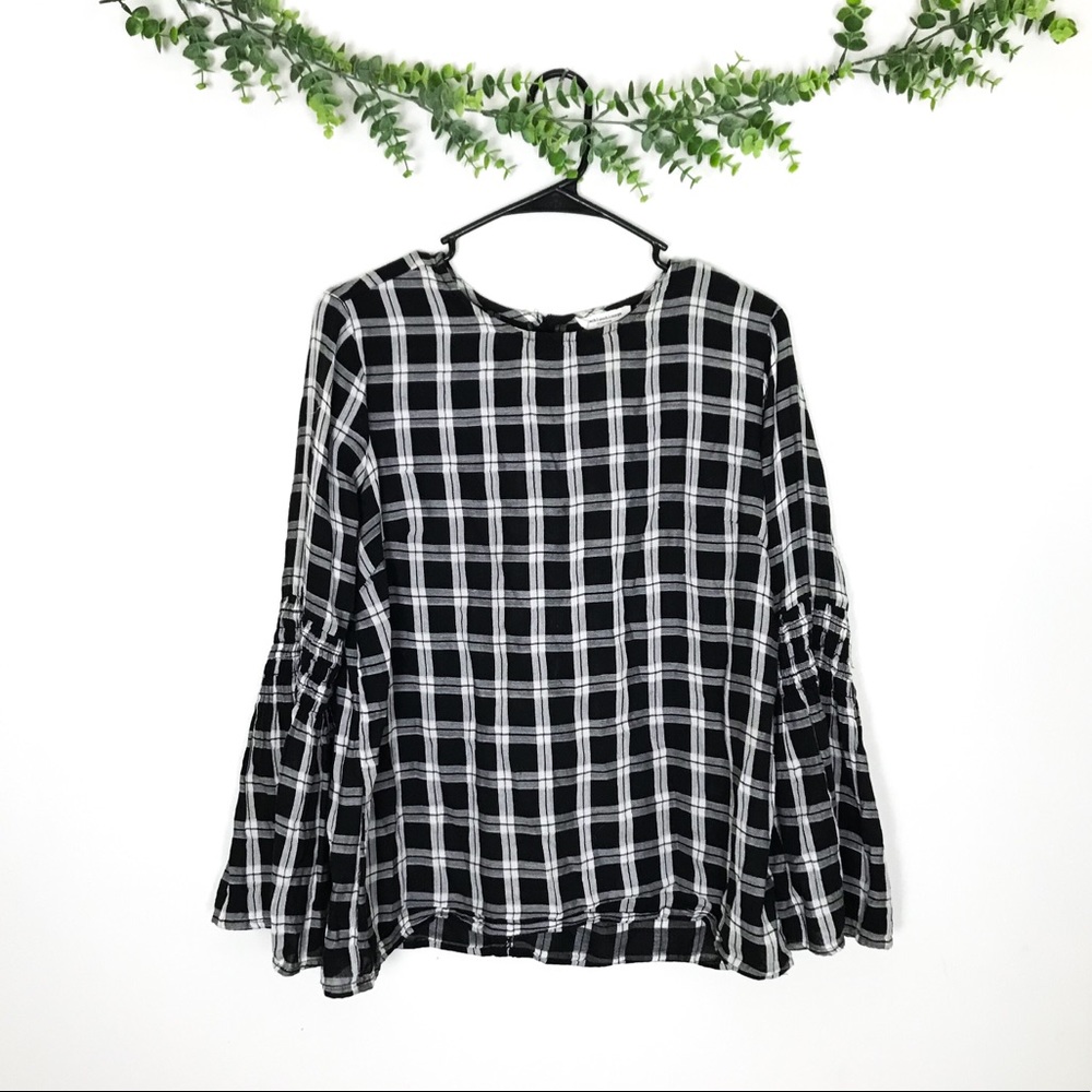 Plaid Bell Sleeved Top